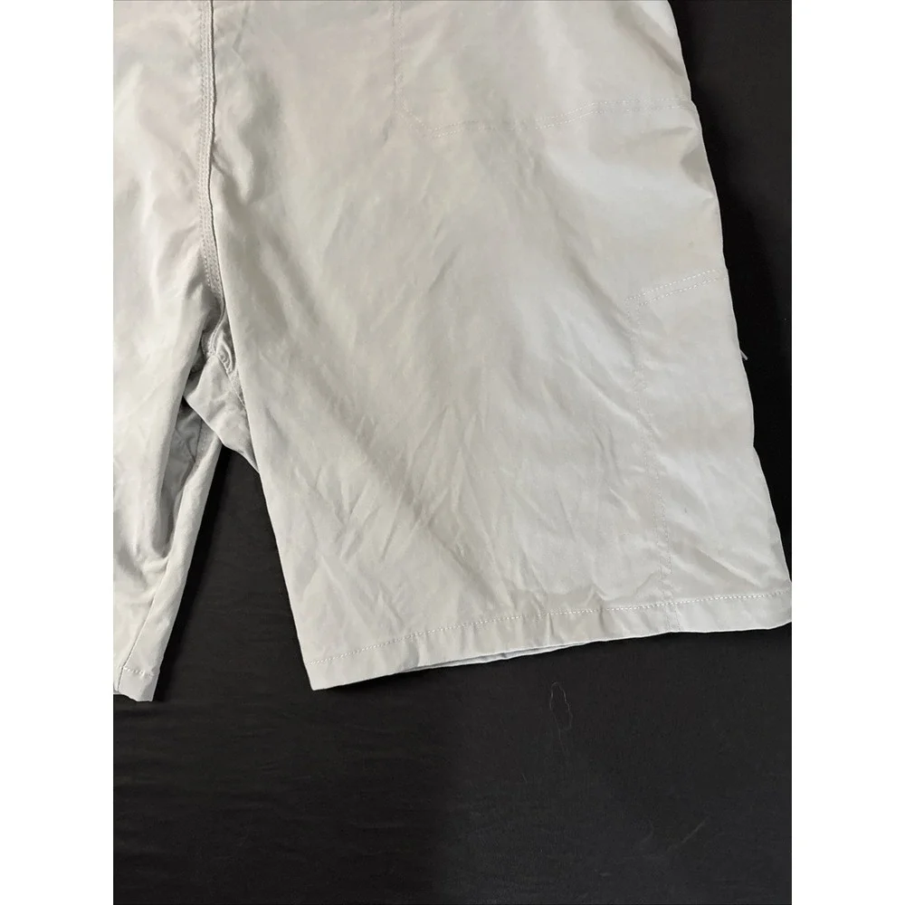 WRANGLER Cargo Shorts Sz 48 Gray Stretch‎ Utility Pocket Hiking Outdoor